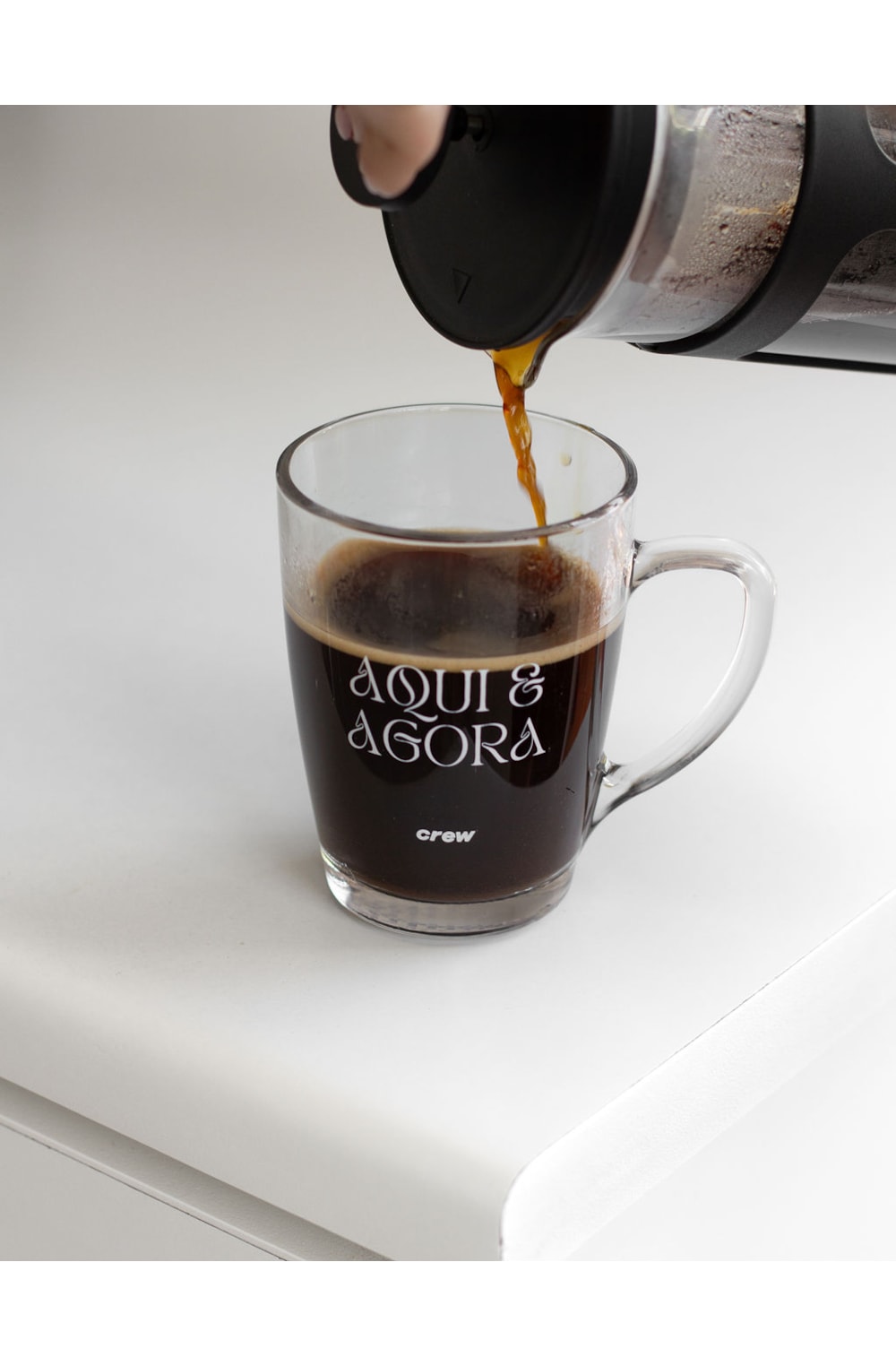 Caneca transparente: “Aqui e Agora”